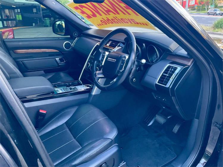 2017 LAND ROVER DISCOVERY 4D WAGON TD6 HSE MY17 5.jpg